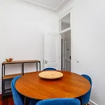 Olarias Blue In Center By Homeful Homes Διαμέρισμα